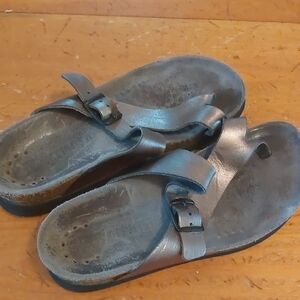 Mesphisto Leather Cork Thong Sandals Metallic Size 6